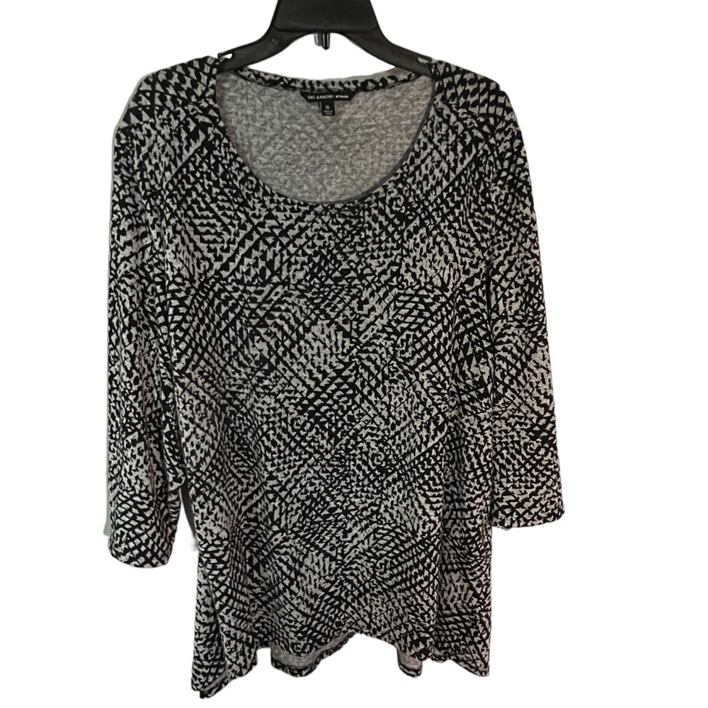 Zac & Rachel Woman 3/4 length Sleeve Plus Size Pullover Tunic Top